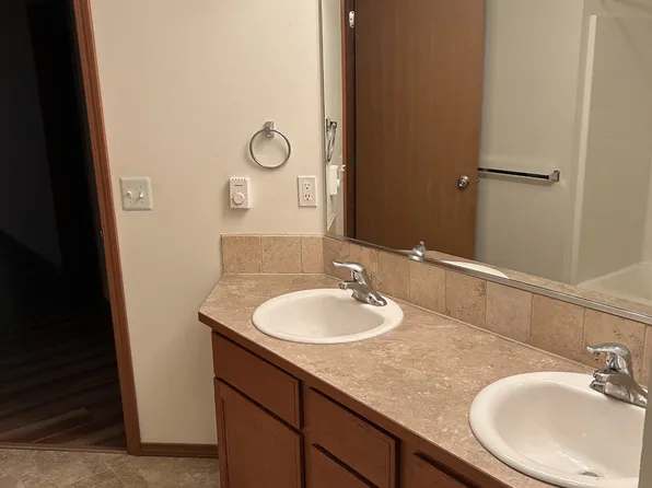 4523 North Sullivan Road - B, 4523 N Sullivan Rd, Spokane, WA 99216