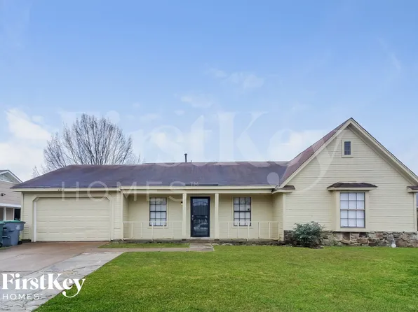 6861 Valley Park Dr, Memphis, TN 38115