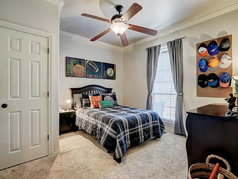 3116 Beacon Hill St — Photo 28