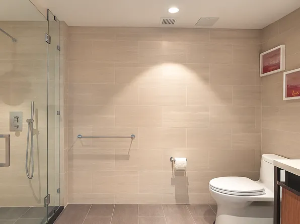 133-27 39th Avenue image 17 of 19