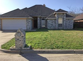2218 SE 4th St, Grand Prairie, TX 75051