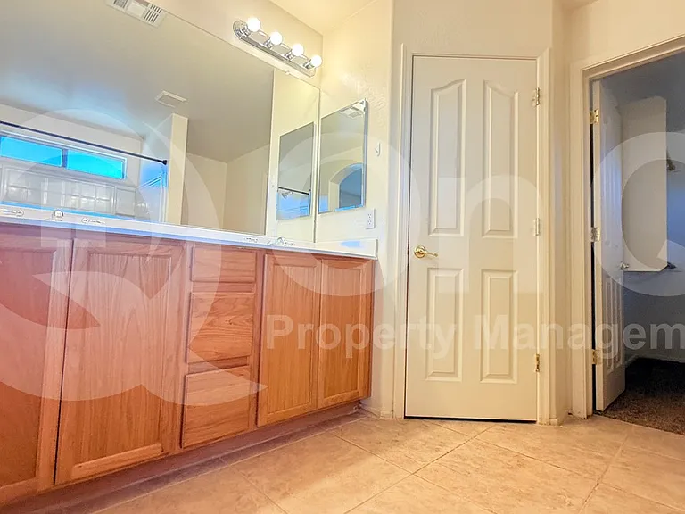 6458 W Blue Sky Dr — Photo 4