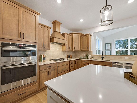 6th image of this home