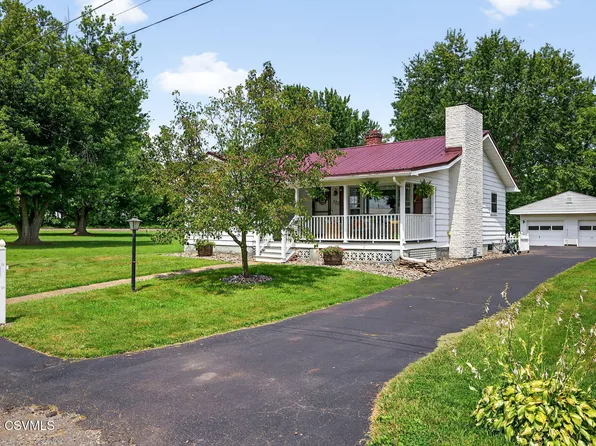 320 Crabapple Ln, Bloomsburg, PA 17815