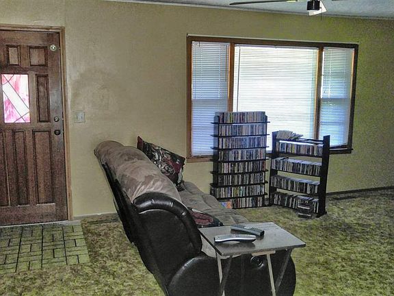 2nd image of 316 E Linden Ave