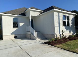 1616 Alexander Ave, Arabi, LA 70032