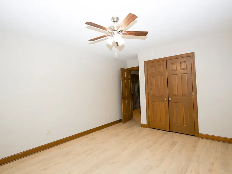 962 Water Oak Pl — Photo 49