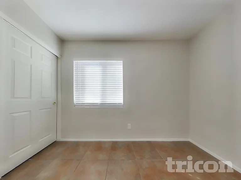 22371 W Solano Dr — Photo 12