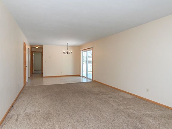 2nd image of 2747 W 8th St