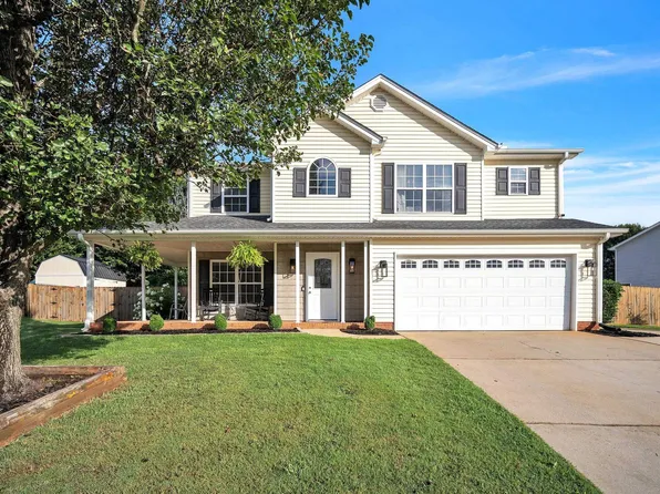 11 Corey Way, Travelers Rest, SC 29690