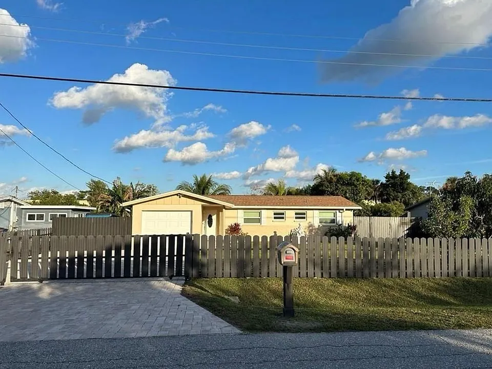 141 Schneider Dr