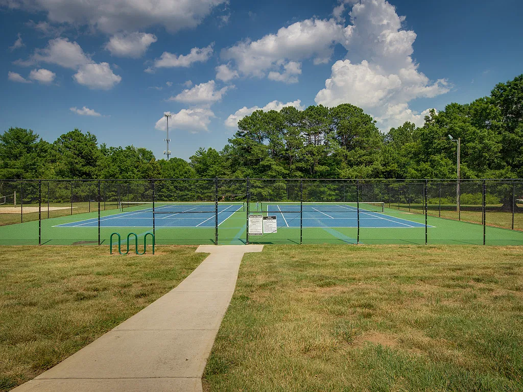Quail Ridge Apartments — Photo 4