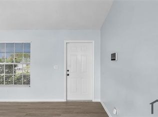 1521 NE 16th Pl, Cape Coral, FL 33909