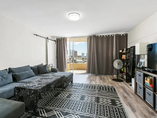 1447 Kewalo St APT 707, Honolulu, HI 96822