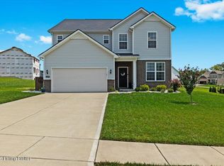 4008 Cobblestone Ln, La Grange, KY 40031