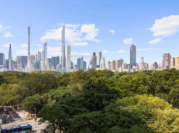 990 5th Avenue image 16 of 19