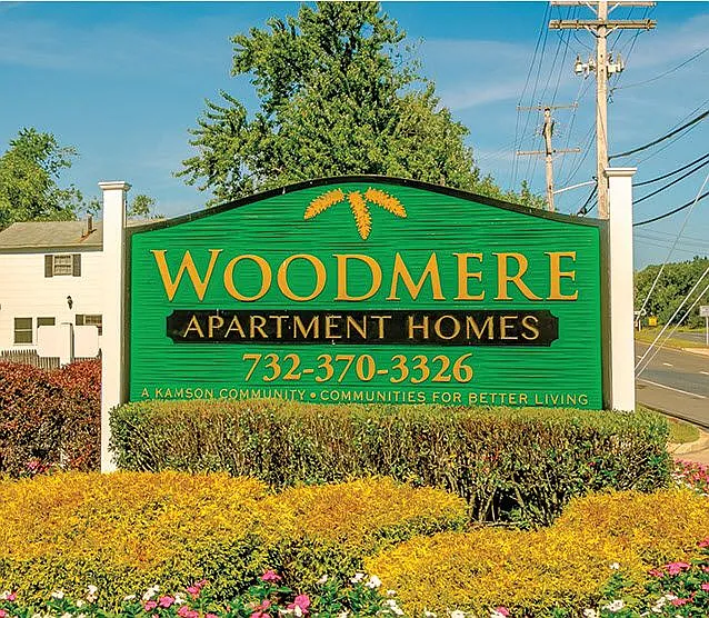 Woodmere Apartments