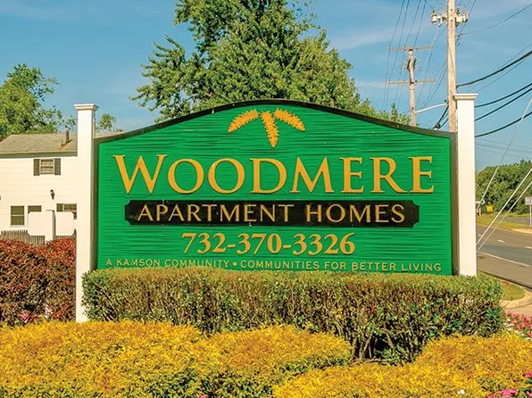 Woodmere Apartments