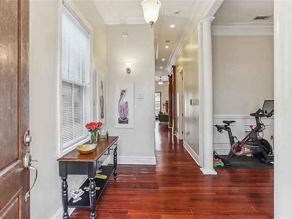 3rd image of 511 Washington Ave #511