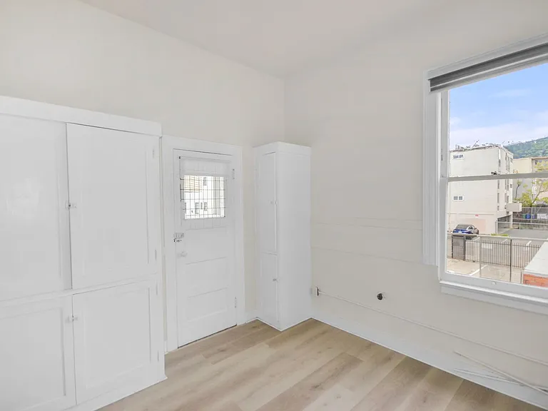 2509 Dana St — Photo 7