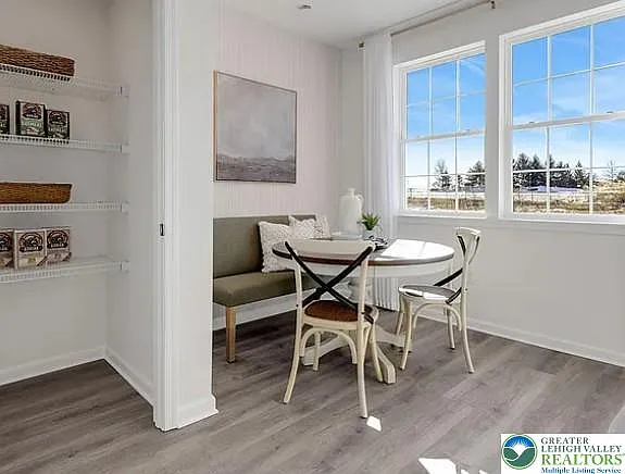 8328 Alexander Upper — Photo 5