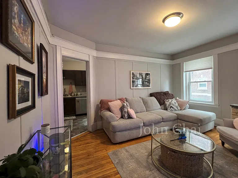 220 South St #5 — Photo 4