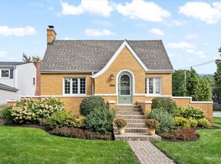 901 Santa Rosa Ave, Wheaton, IL 60187