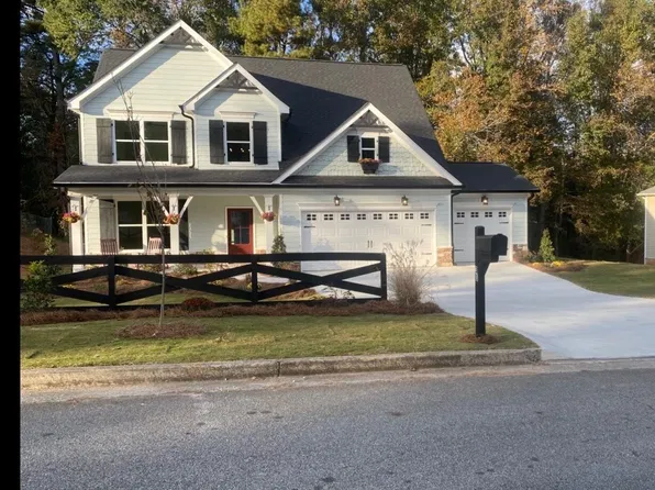 31 Lazarus Dr, Hiram, GA 30141