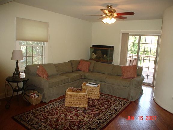 5th image of 55 Estella Ave