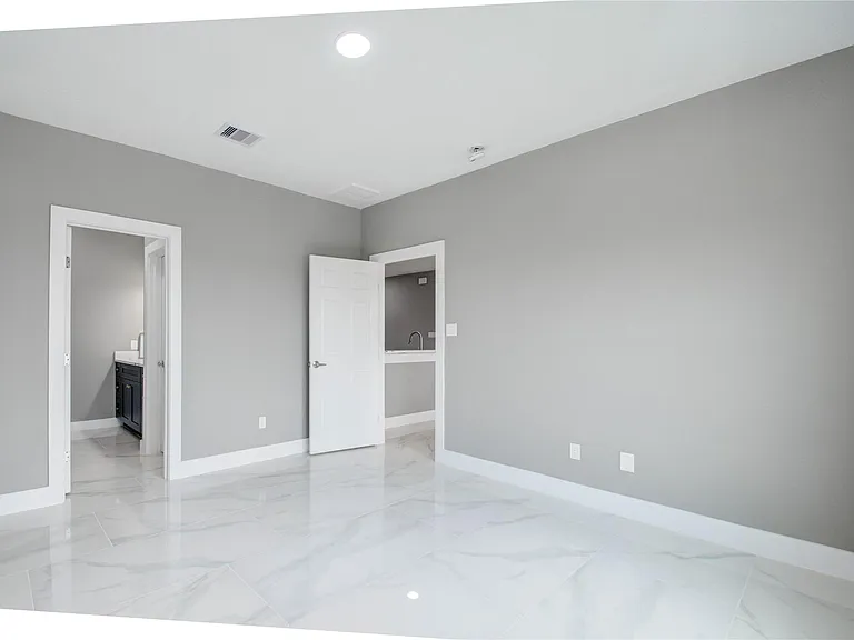 1764 Road 5722 — Photo 14