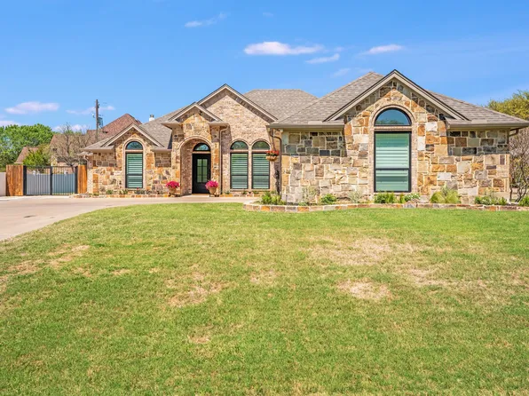 5308 Mission Cir, Granbury, TX 76049