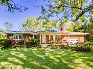 10122 Mary Dell Ln, Louisville, KY 40299