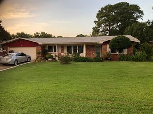 27 Birch Ave, Shalimar, FL 32579