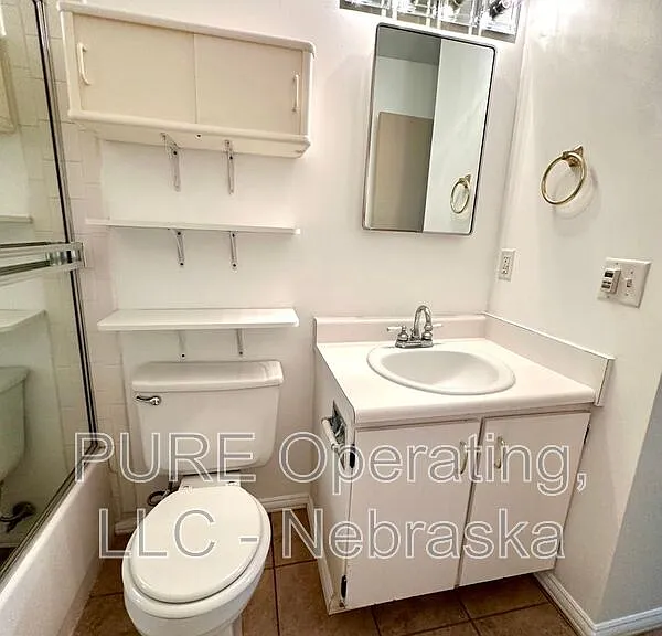 1631 N 109th Plz — Photo 48