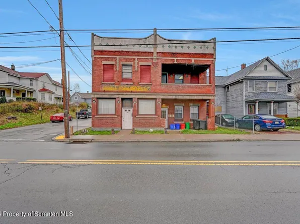 1301 Main St, Dickson City, PA 18519