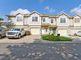 1017 Grovewood Dr, Beech Grove, IN 46107