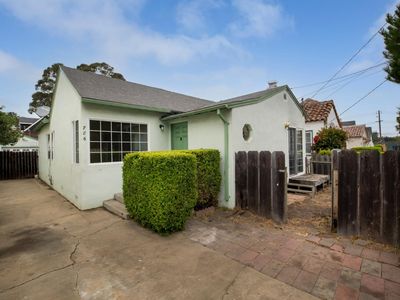 786 Pacific St, Monterey, CA, 93940