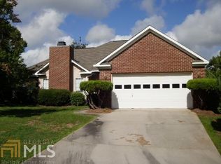 524 Pebblebrook W, Warner Robins, GA 31088