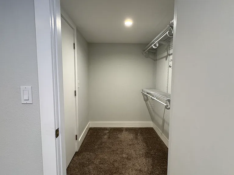 4720 Lamar St #B — Photo 21