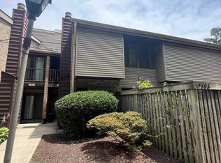 10595 Twin Rivers Rd, Columbia, MD 21044