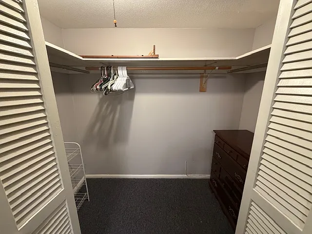 3812 Country Club Rd #E — Photo 19