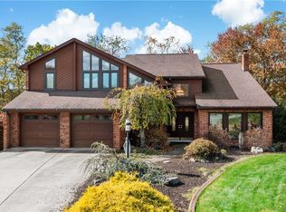 191 Meadowfield Ln, Clairton, PA 15025