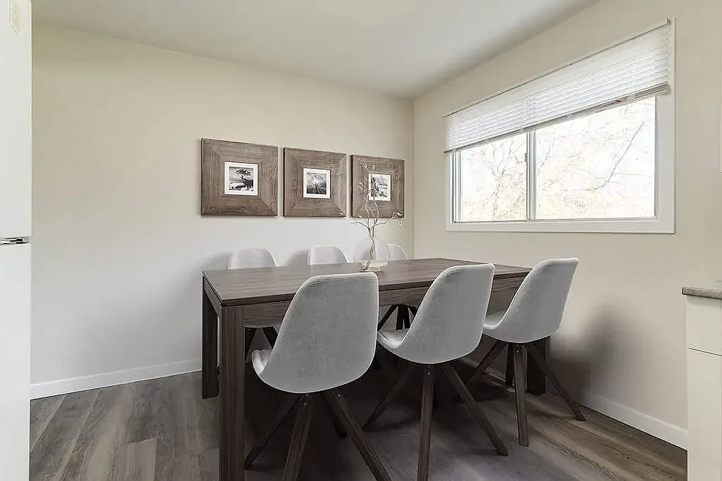 George Court — Photo 2