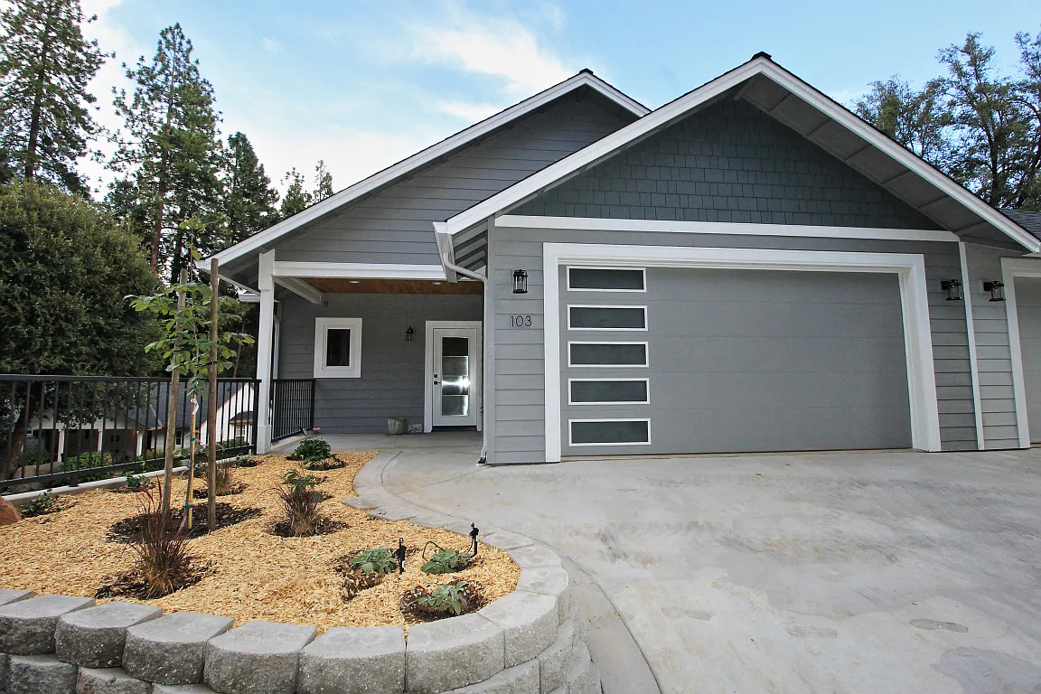 103 Fairway Village Ct photo 1