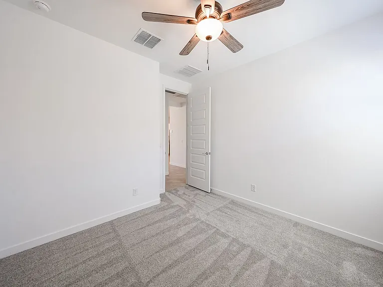 17351 W Gray Fox Trl — Photo 26