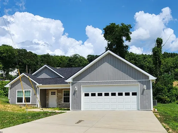 1705 Union St, Fairmont, WV 26554