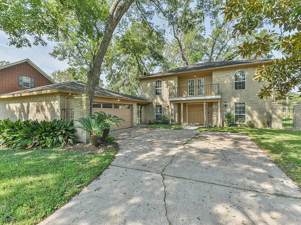 316 Saint Cloud Dr