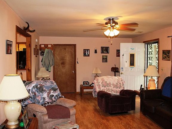 3rd image of 577 County Road 631