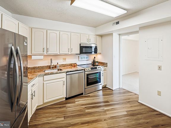 4th image of 3330 N Leisure World Blvd #5-530