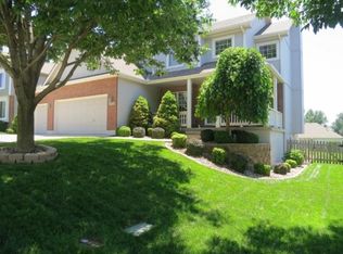 1508 NE Craigievar Dr, Blue Springs, MO 64014